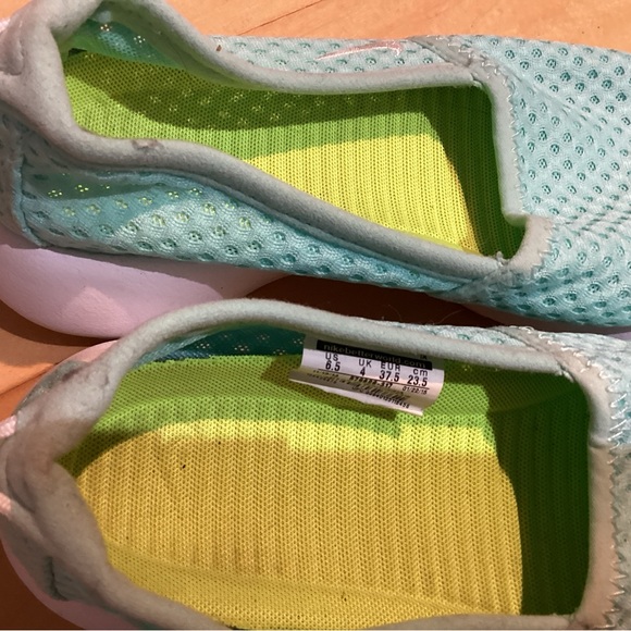 Light blueNike size 6 - Picture 5 of 5